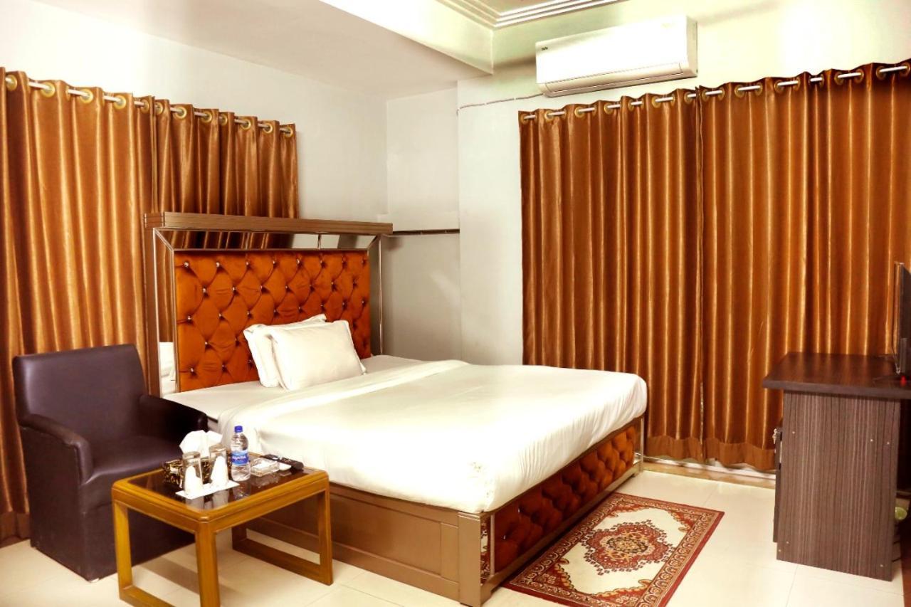 Hotel Blue Bird Dhaka Zimmer foto